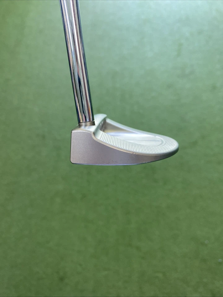 Used RH Titleist Scotty Cameron Super Select Golo 6 34” Mallet Putter - Image 3 of 4