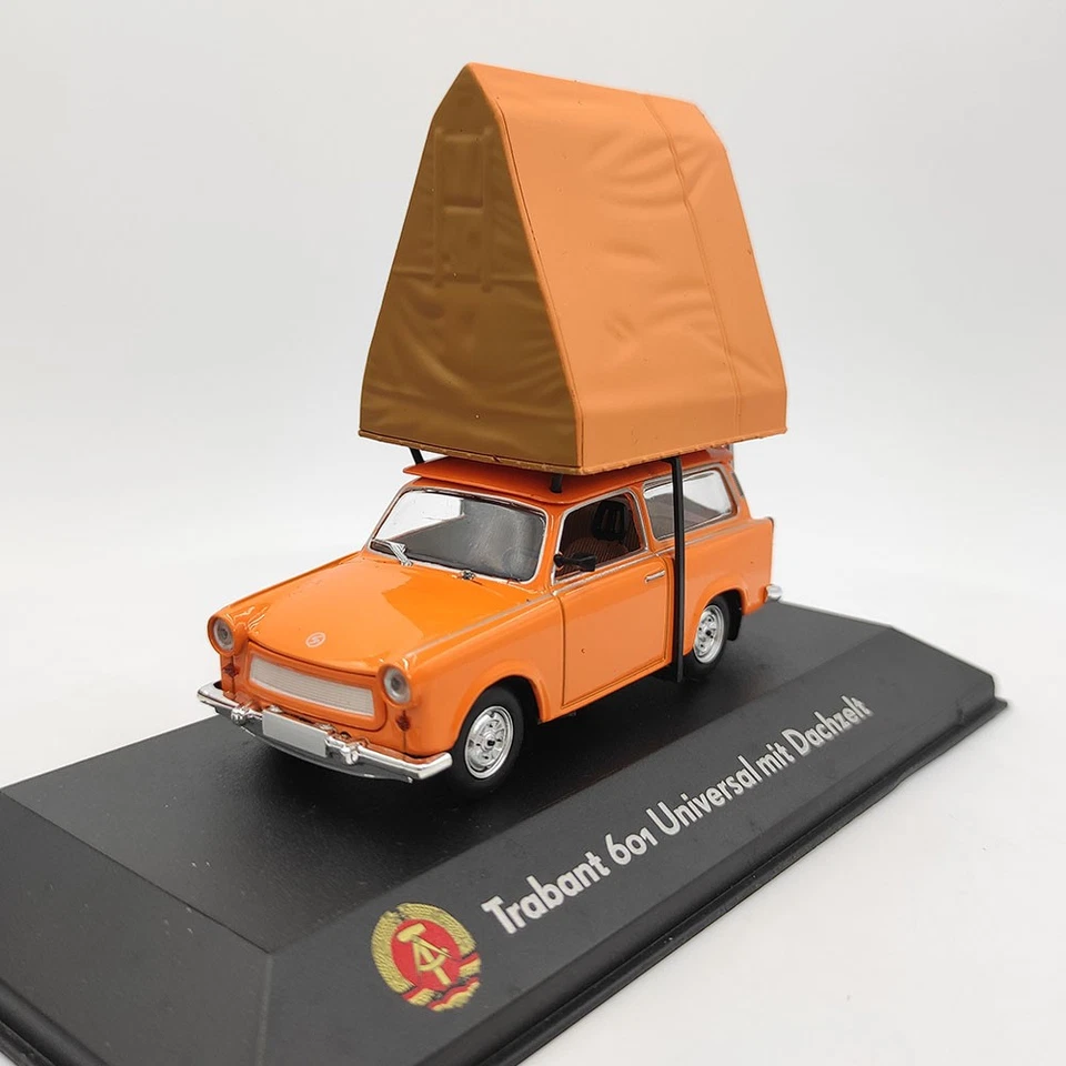Atlas 1/43 East German Trabant6o1 Universal Model with Tent Alloy Car Model  - Image 4 of 4