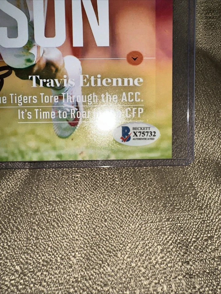 Foto firmada por Travis Etienne Beckett Witness automática Foto 3 de 4