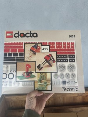 LEGO Dacta: Technic II Powered Machines Set (1032)