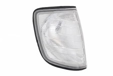 Frontblinker rechts für Mercedes W124 E-Klasse 85-96 weiß Blinker Silber TYC Frontblinker rechts für Mercedes W124 E-Klasse 85-96 weiß Blinker Silber TYC