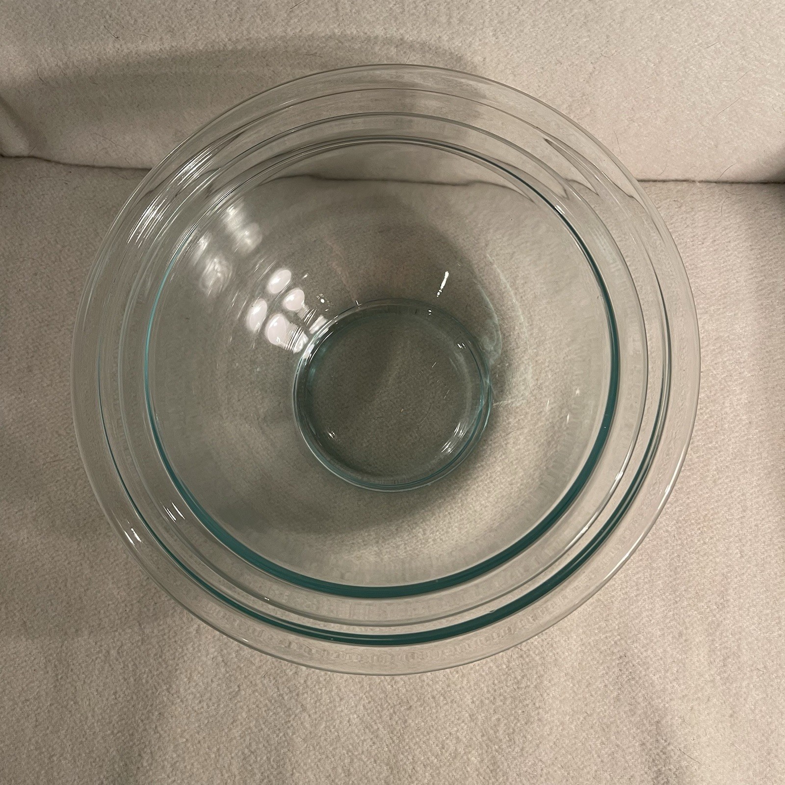 Pyrex Blue Tint Glass Mixing Bowls Set 2-Piece 1.5 & 2.5 Qt