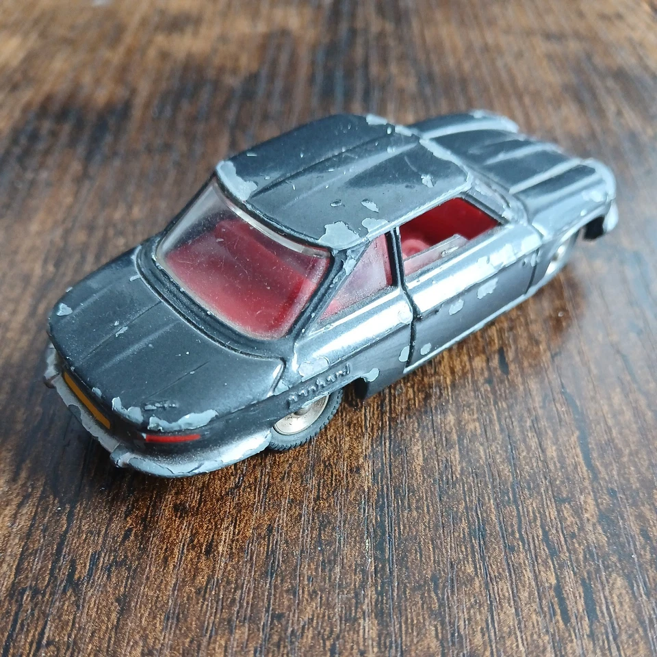 DINKY #524 PANHARD CT24 CUPÉ - HECHO EN FRANCIA Foto 4 de 4