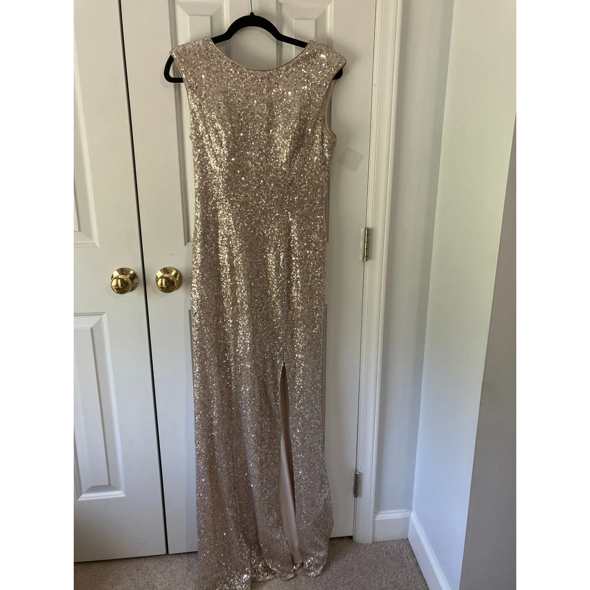 vince camuto rose gold sequin dress Women's for sale Indianwear Bridalwear Asianwear Designerwear Pakistaniwear in BARKING
