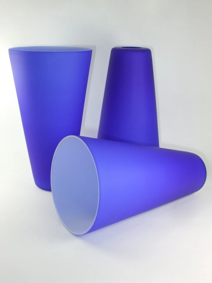 Abat jour tulipe verre opaline bleu , NEUF , aspect givré .H20,5cm x diam 11cm - Photo 2/2