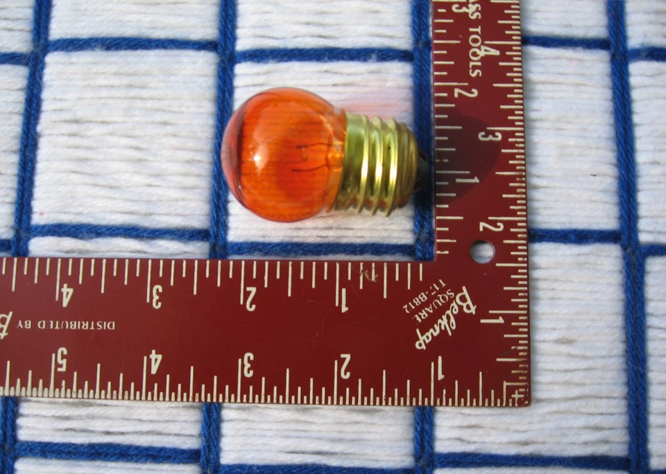 NEW BOX of 25 AMBER transparent ORANGE 130V S11 LIGHT BULB 7 &1/2 WATT 7.5s11 - Image 2 of 4