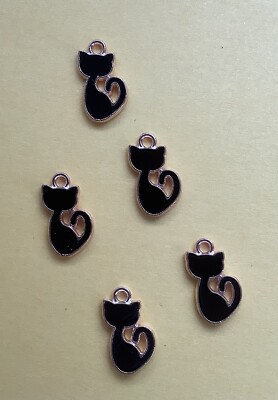 TINY ENAMEL BLACK CAT   CHARMS - MINIATURES, JEWELRY, CRAFTS -- 14mm -- 5pcs