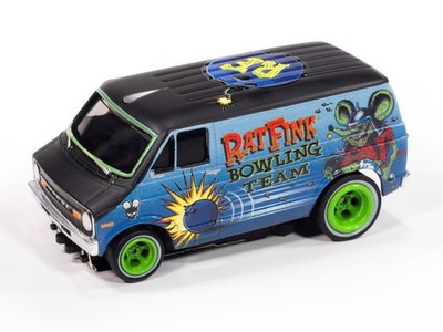 Auto World 4Gear 1977 Dodge Van Rat Fink Flat (Flat Black & Blue