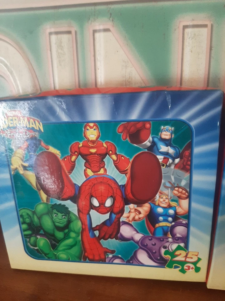 Lote de 2 rompecabezas Marvel Avengers Spiderman & Friends sellados de fábrica 25 piezas 2007 Foto 2 de 4