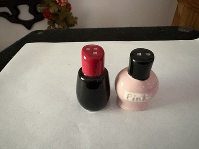 Cracker Barrel Lipstick and Perfume Mini Salt & Pepper Shakers   New