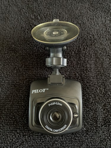 Pilot 720p HD Dash Cam On-Board Witness Car Camera Tested w/ SD Card Charger