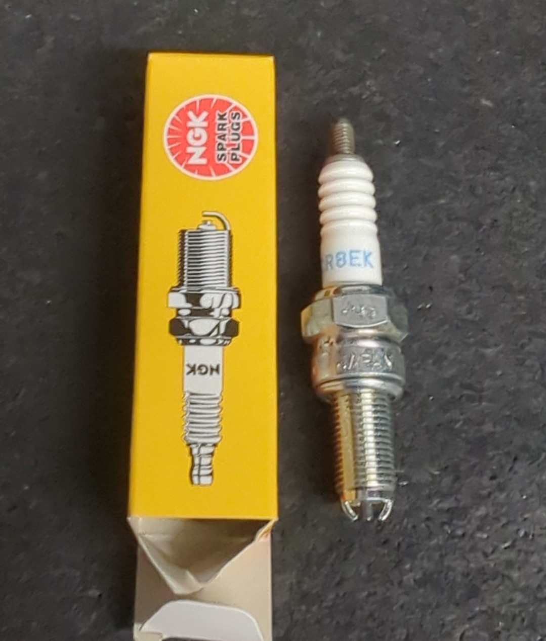 1 NGK Nickel Plated Spark Plug CR8EK 3478
