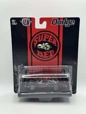 Dodge Super Bee 383 1970 M2 Machines Dodge Super Bee - coche diecast 1:64
