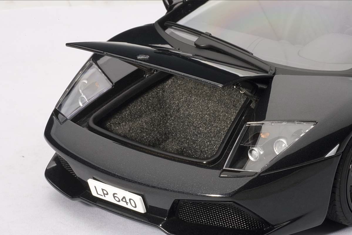 SUPER RARE* Autoart 1/18 Lamborghini Murcielago LP640 (Black) Nero