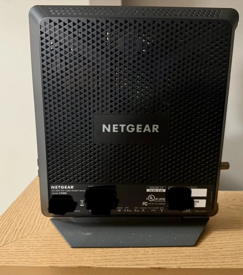 NetGear NightHawk AC1900 WiFi Cable Modem Router Combo Built-in DOCSIS 3.0 - Image 3 of 4