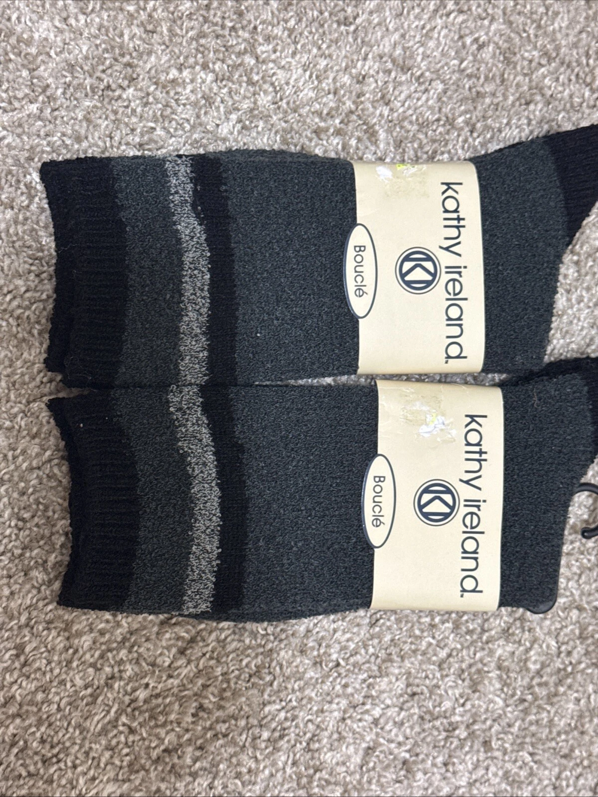 Women Kathy Ireland Crew Socks Wool/Cashmere Blend Sz 9-11 - 2 Pairs Black New