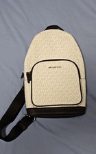 Zaino Michael Kors Cooper Commuter Sling Pack bianco/nero!!!
