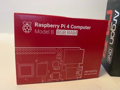Raspberry Pi 4 8GB Starter Kit Set4 32 GB SD Argon One M.2 Gehäuse