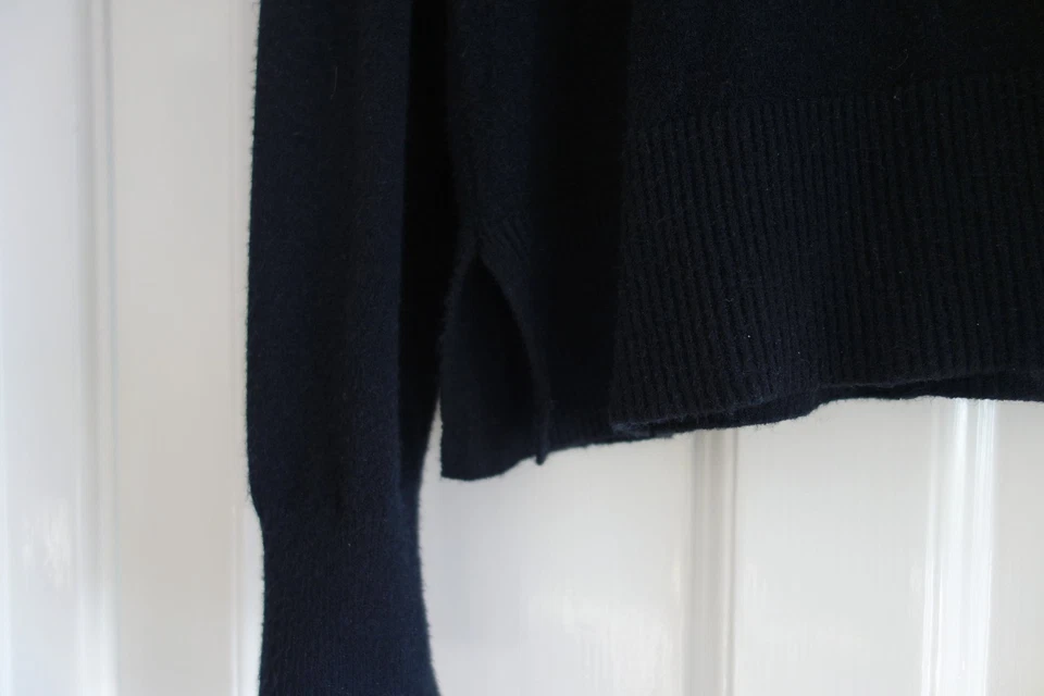 Oasis Black Floral Embroidered Jumper Size XL vgc - Image 4 of 4