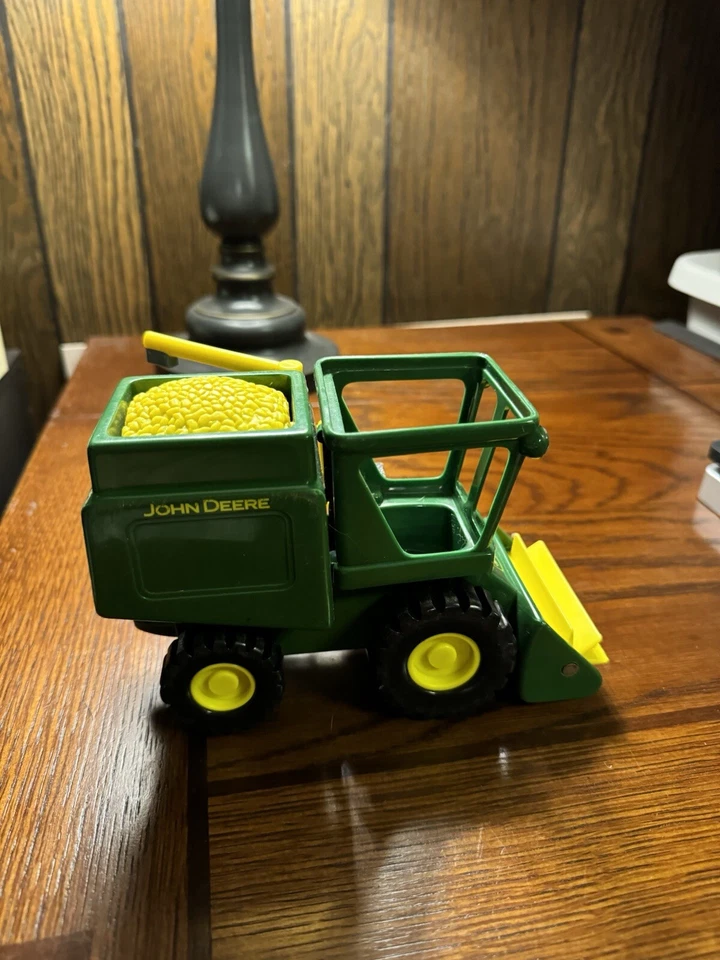 TOMY John Deere Dump Combine Harverster Plastic - Image 2 of 3