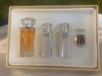CARLA FRACCI GISELLE 50ML EDP SPRAY/ 50ML SILK BATH/ 50ML BODY MILK (GIFT SET)