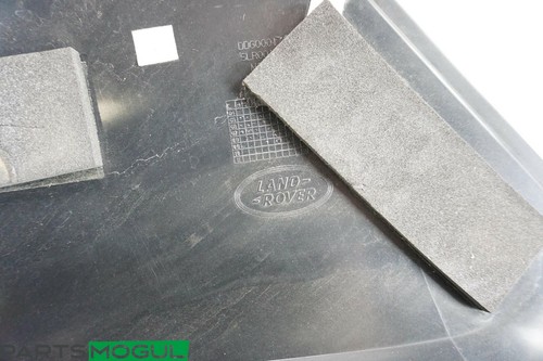 06-13 LAND ROVER RANGE ROVER REAR LEFT QUARTER D PILLAR UPPER MOLDING OEM - Picture 4 of 5
