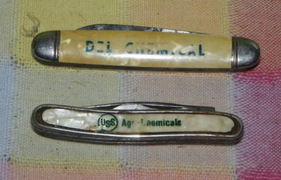 2 Advertising Pocketknives-DSL Chemical & USS Agri-Chemical-MOP-Look Bodies