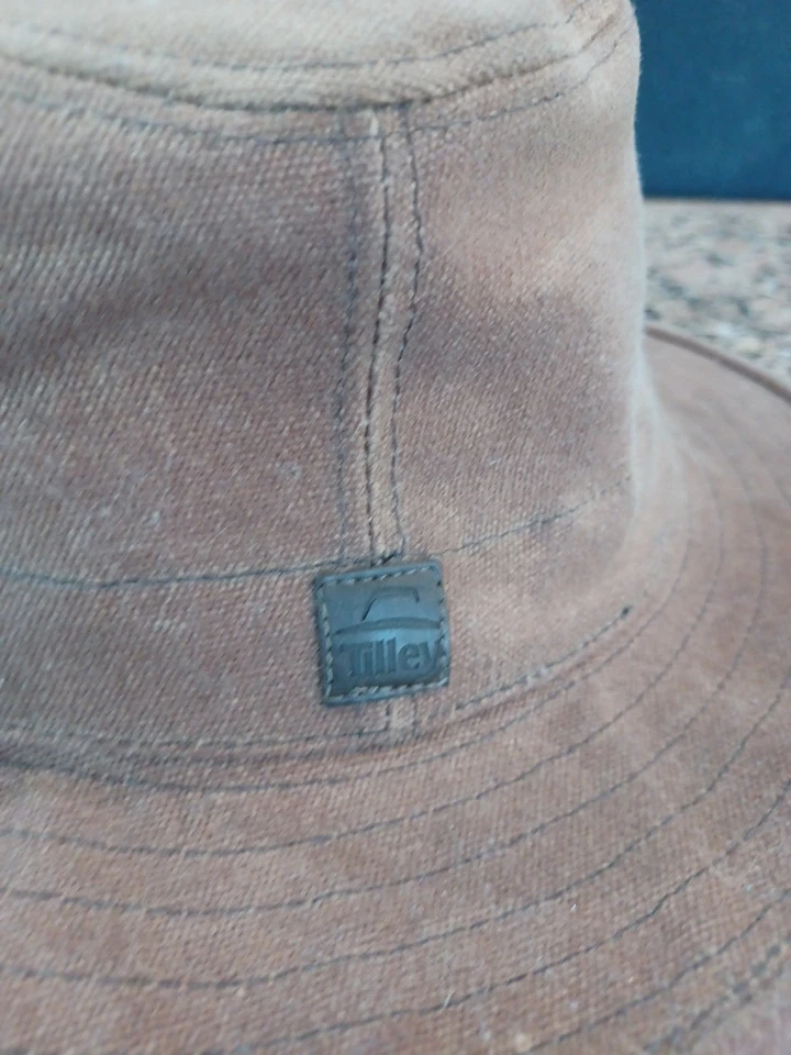 Tilley Dakota Waxed Canvas 3 Season Hat, Model TWC09, Size 7-1/2 - Image 3 of 4