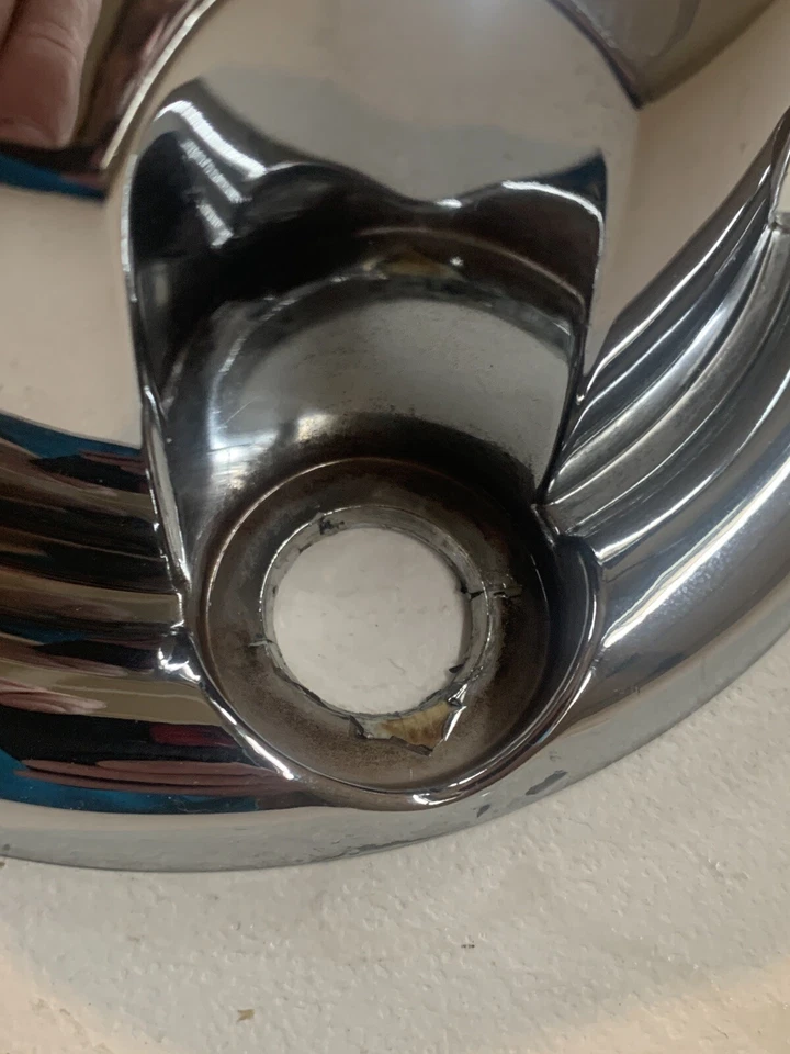 Центральный колпак колеса фургона грузовика 94-03 Dodge 1500 Ram от оригинального производителя 52038267 хромированный пластик - Изображение 4 из 4