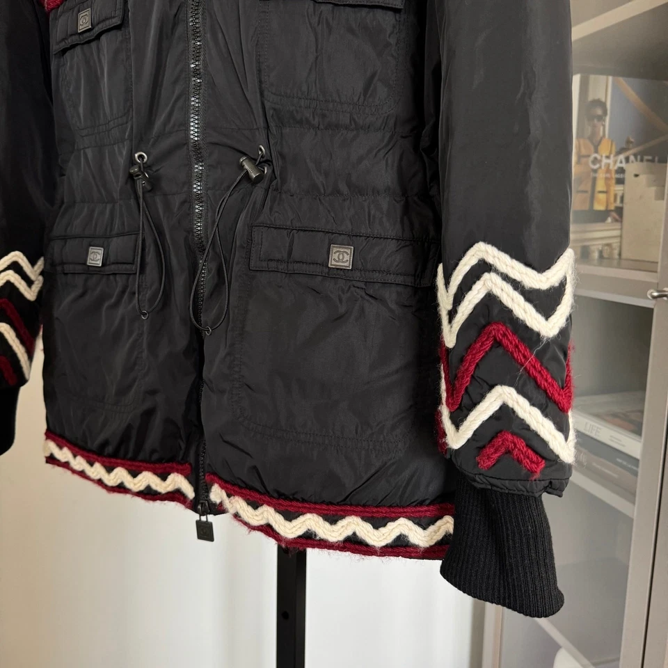 CHANEL Sport Down Filled Black Stitched Yarn Hooded Snow Jacket 36 Logo Zip Coat - Image 3 of 4