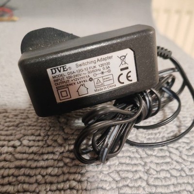 Original +12V 1A DVE Schaltadapter Netzteil Modell DSA-12G-12 FUK 120120