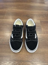 Vans Old Skool V Suede Sneakers Shoes size Mens 6.5 Womens 7.5