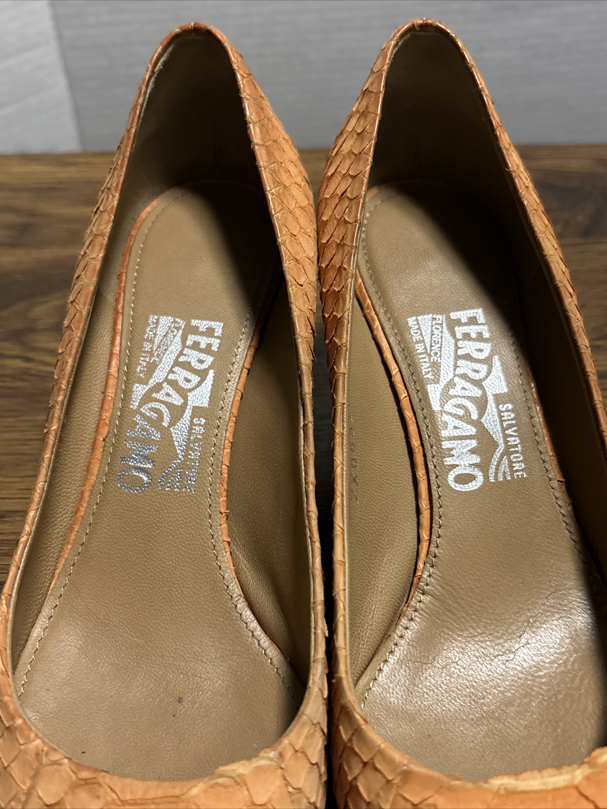 VTG Salvatore Ferragamo Susi Python Pattern Orang… - image 4