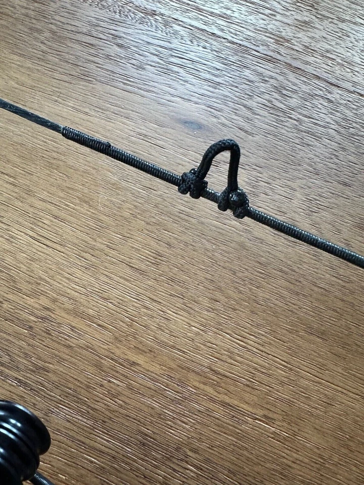 🐐2018 G5 Prime Logic Compound Bow Flawless! RH  70#  27.5"  330fps!🐐 - Image 3 of 4