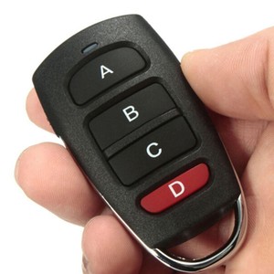 Code par défaut de la porte de garage - S L300