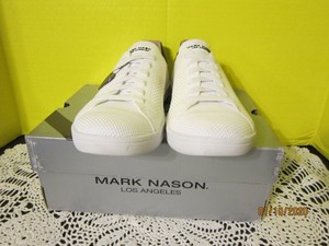 mark nason los angeles men's bryson fashion sneaker