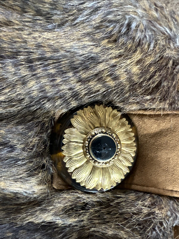 Leopard faux fur shoulder purse - Image 2 of 4