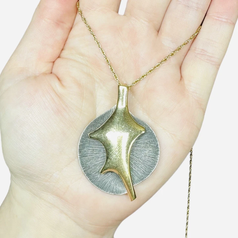 Collar Colgante Cadena Dos Tonos Brutalista Steam Punk Dorado Tono Peltre Único Usado en Excelente Condición Foto 3 de 4