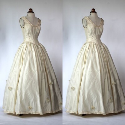 Victorian 50s Vintage Wedding Dresses Sleeveless Champagne  Bridal Ball Gowns