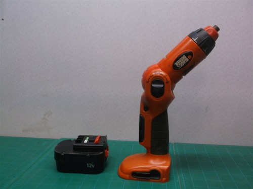 Black \u0026 Decker Swivel Drill/Driver 12V 