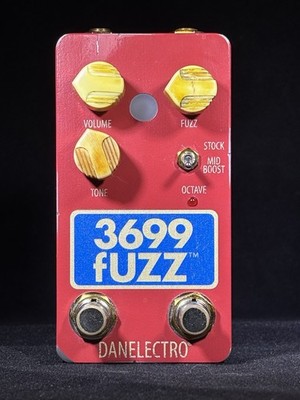 Danelectro 3699 Fuzz Guitar Effects Pedal Pre-owned, VERY NEARLY MINT