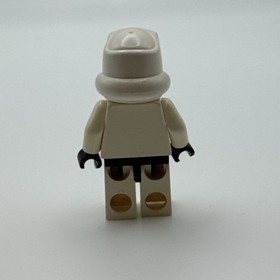 2011 lego star wars BIKER SCOUT never played with 3342 minifig 7128 yellow head