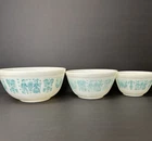 Vintage Set Of 3 Pyrex Amish Butterprint  Mixing Bowls Turquoise EUC