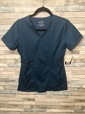 Cherokee Luxe scrub top green Women  s size xs