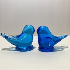 2 Blue Birds of Happiness Art Glass Paperweights Ron Ray 2006  Leo Ward 1994