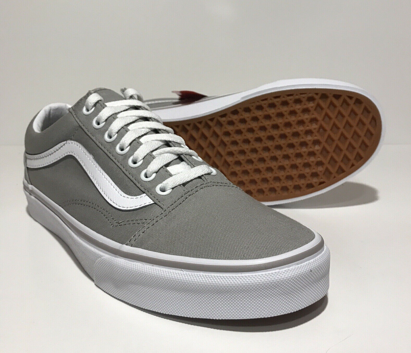vans white old skool womens