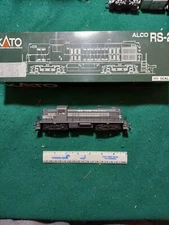 KATO #37-2403 NEW YORK CENTRAL RS-2