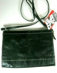 the sak iris demi clutch