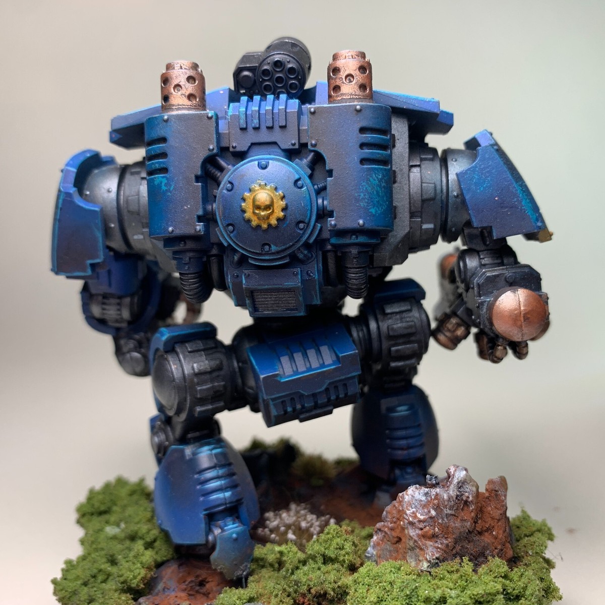 Warhammer 40k Ultramarines Primaris Redemptor Dreadnought