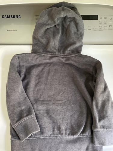 GAP worldwide Sweatshirt Hoodie Size 4 grey rainbow Unisex Pride - Picture 4 of 4